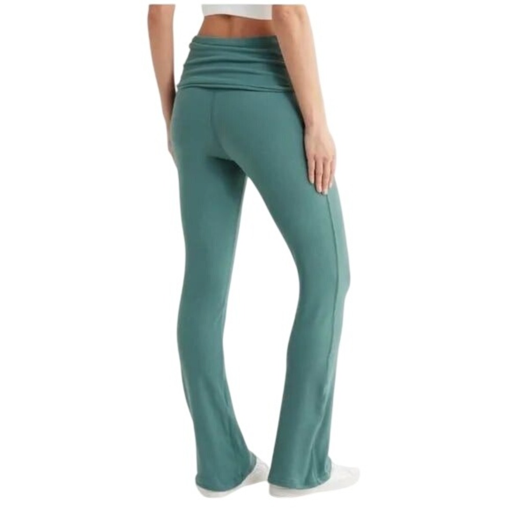Free People Movement Aced It Leggings in Midnight Jade Green Size L NWT - Picture 2 of 6